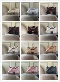 Picture of Chanel Handbags 2 _SKUfw239845399fw